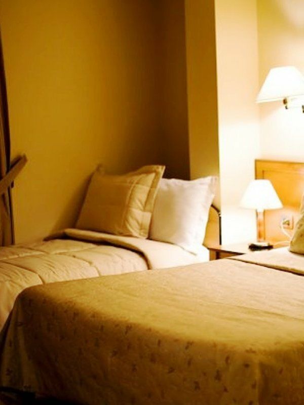 Arber Hotel Τίρανα Εξωτερικό φωτογραφία
